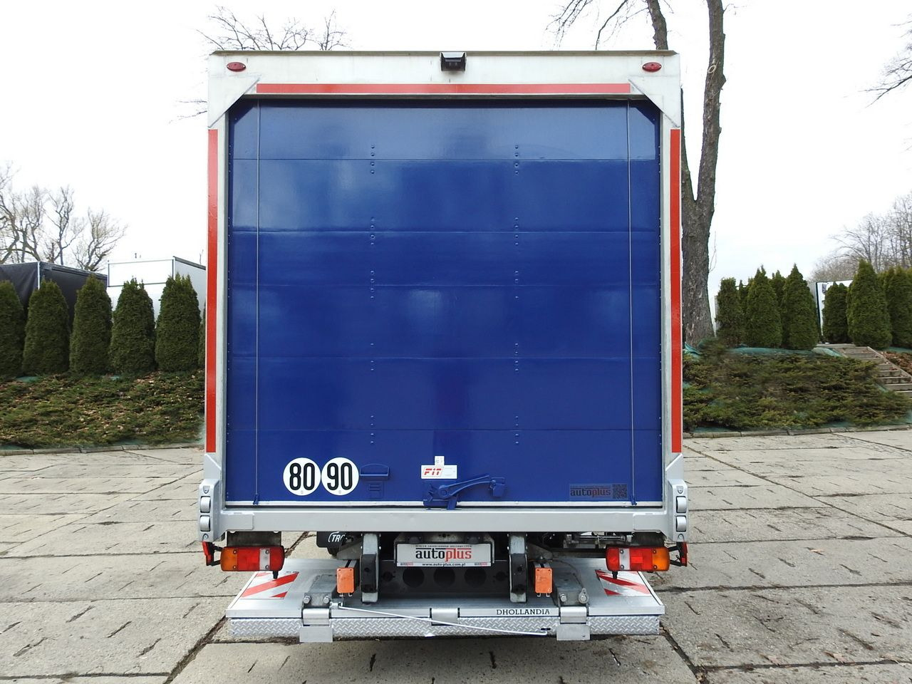 MAN TGL 12.220 BOX LIFT 18 PALLETS CRUISE CONTROLAIR CONDITIONING PNEUMATICS AUTOMATIC TWIN WHEELS  220HP on lease MAN TGL 12.220 BOX LIFT 18 PALLETS CRUISE CONTROLAIR CONDITIONING PNEUMATICS AUTOMATIC TWIN WHEELS  220HP: picture 10