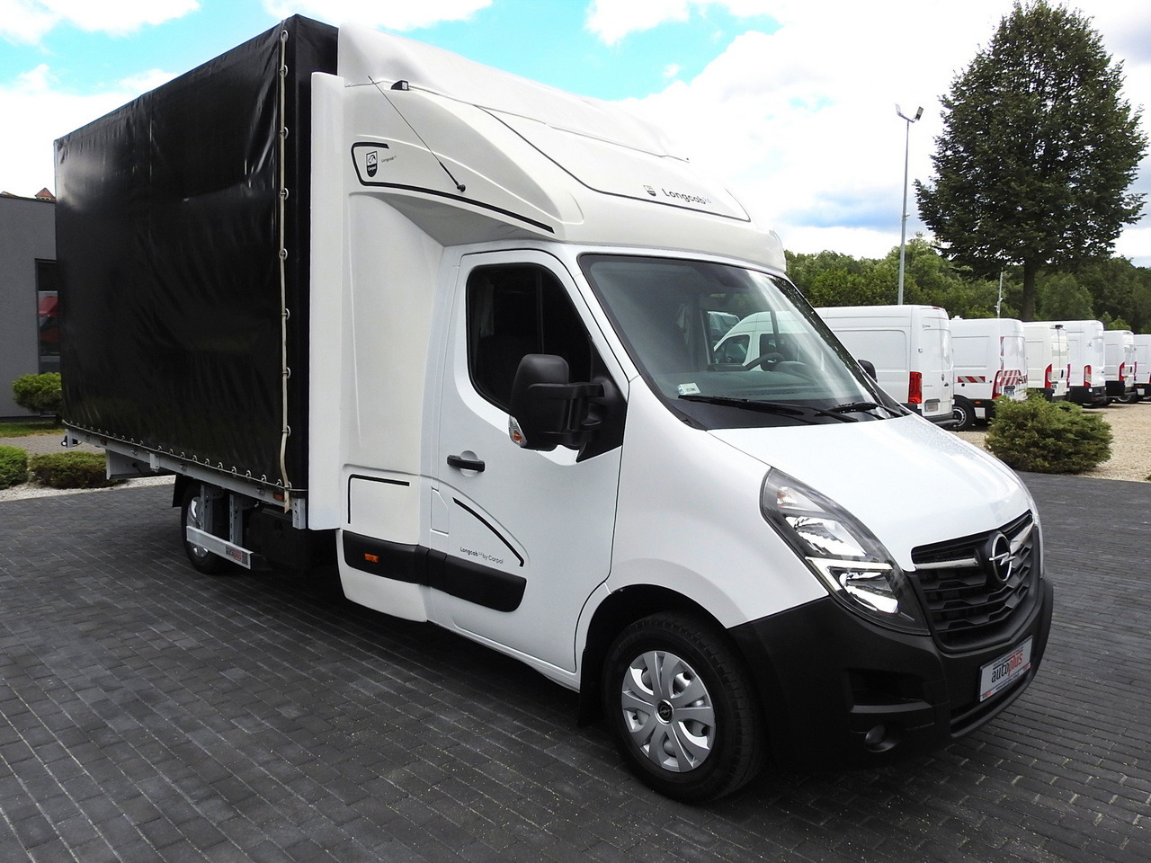 OPEL MOVANO TARPAULIN 10 PALLETS WEBASTO CRUISE CONTROL AIR CONDITIONING PNEUMATICS 165HP - Curtain side van: picture 4 OPEL MOVANO TARPAULIN 10 PALLETS WEBASTO CRUISE CONTROL AIR CONDITIONING PNEUMATICS 165HP - Curtain side van: picture 4