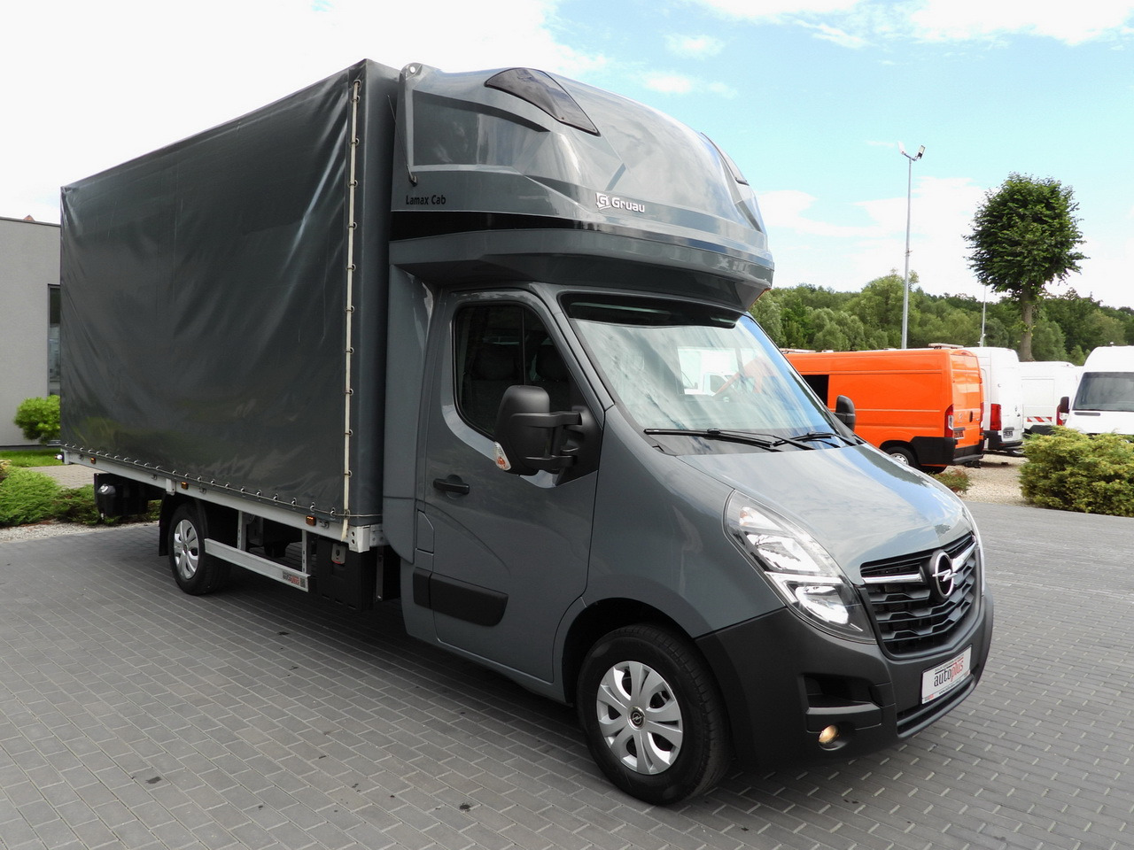 OPEL MOVANO TARPAULIN 10 PALLETS WEBASTO CRUISE CONTROL LED LIGHTS PNEUMATICS AIR CONDITIONING  165HP - Curtain side van: picture 4 OPEL MOVANO TARPAULIN 10 PALLETS WEBASTO CRUISE CONTROL LED LIGHTS PNEUMATICS AIR CONDITIONING  165HP - Curtain side van: picture 4