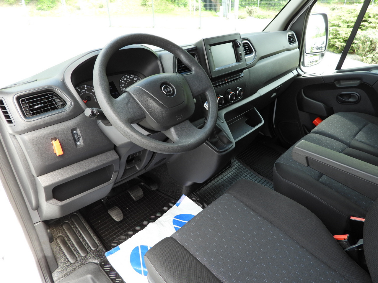 OPEL MOVANO VAN AIR CONDITIONING LED LIGHTS 150HP - Panel van: picture 2 OPEL MOVANO VAN AIR CONDITIONING LED LIGHTS 150HP - Panel van: picture 2