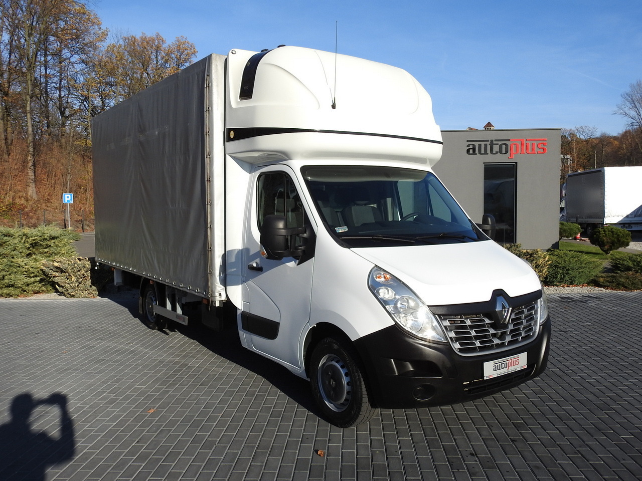 RENAULT MASTER TARPAULIN 10 PALLETS CRUISE CONTROL AIR CONDITIONING PNEUMATICS 170HP - Curtain side van: picture 4 RENAULT MASTER TARPAULIN 10 PALLETS CRUISE CONTROL AIR CONDITIONING PNEUMATICS 170HP - Curtain side van: picture 4