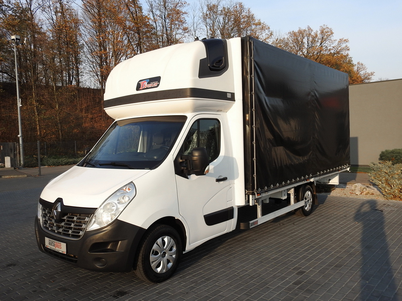 Curtain side van RENAULT MASTER TARPAULIN 10 PALLETS WEBASTO CRUISE CONTROL AIR CONDITIONING PNEUMATICS 170HP: picture 6 Curtain side van RENAULT MASTER TARPAULIN 10 PALLETS WEBASTO CRUISE CONTROL AIR CONDITIONING PNEUMATICS 170HP: picture 6