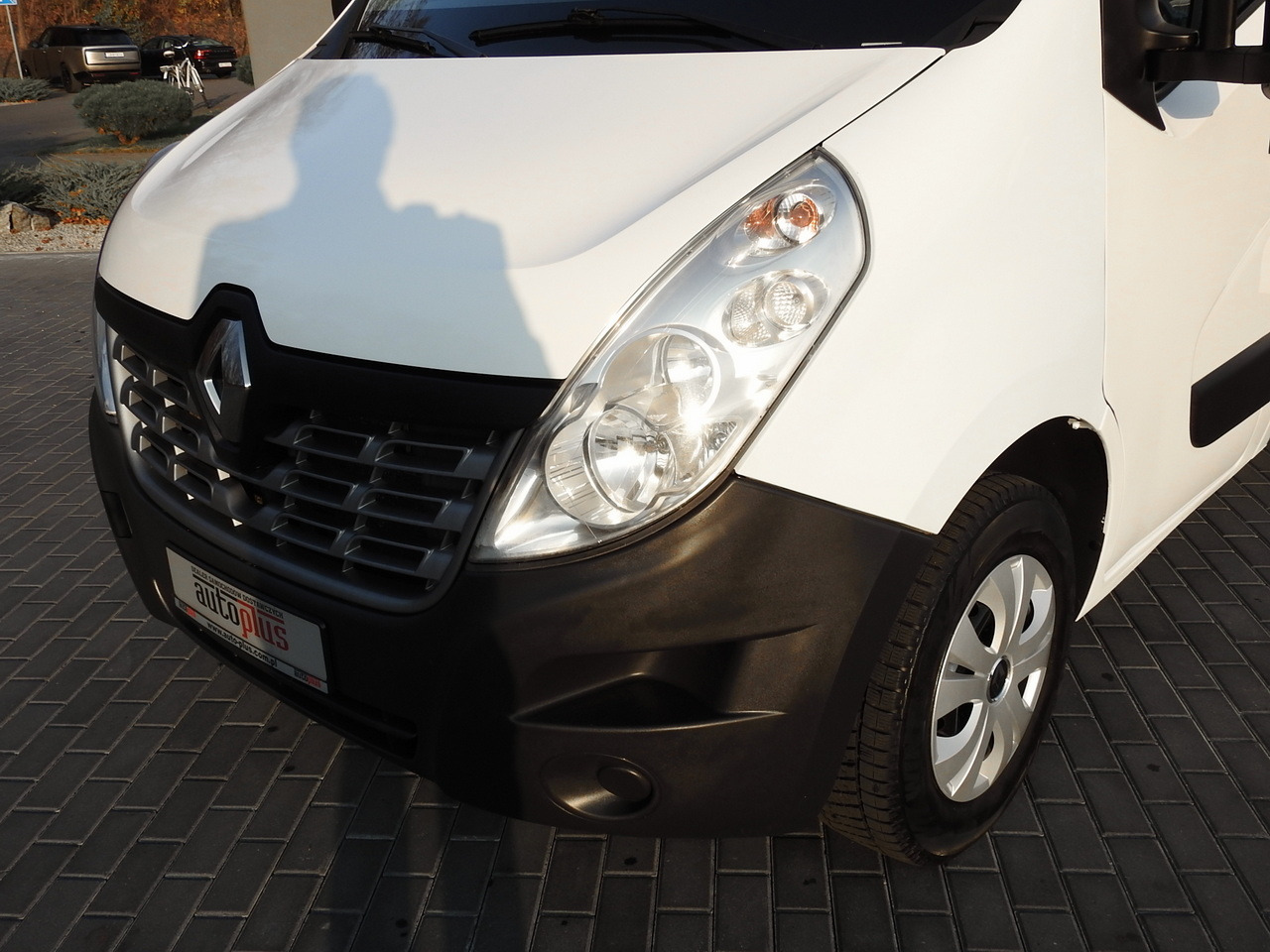 Curtain side van RENAULT MASTER TARPAULIN 10 PALLETS WEBASTO CRUISE CONTROL AIR CONDITIONING PNEUMATICS 170HP: picture 17 Curtain side van RENAULT MASTER TARPAULIN 10 PALLETS WEBASTO CRUISE CONTROL AIR CONDITIONING PNEUMATICS 170HP: picture 17