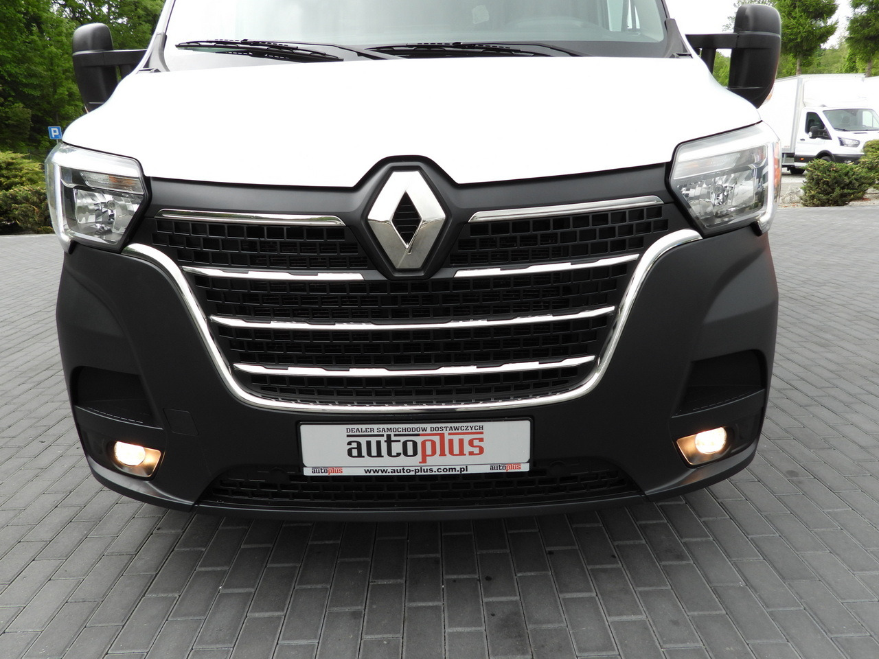 RENAULT MASTER TARPAULIN 10 PALLETS WEBASTO CRUISE CONTROL LED LIGHTS PNEUMATICS AIR CONDITIONING 165HP on lease RENAULT MASTER TARPAULIN 10 PALLETS WEBASTO CRUISE CONTROL LED LIGHTS PNEUMATICS AIR CONDITIONING 165HP: picture 14 RENAULT MASTER TARPAULIN 10 PALLETS WEBASTO CRUISE CONTROL LED LIGHTS PNEUMATICS AIR CONDITIONING 165HP on lease RENAULT MASTER TARPAULIN 10 PALLETS WEBASTO CRUISE CONTROL LED LIGHTS PNEUMATICS AIR CONDITIONING 165HP: picture 14