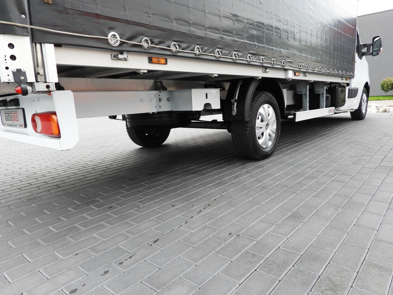 RENAULT MASTER TARPAULIN 10 PALLETS WEBASTO CRUISE CONTROL LED LIGHTS PNEUMATICS AIR CONDITIONING 165HP on lease RENAULT MASTER TARPAULIN 10 PALLETS WEBASTO CRUISE CONTROL LED LIGHTS PNEUMATICS AIR CONDITIONING 165HP: picture 16 RENAULT MASTER TARPAULIN 10 PALLETS WEBASTO CRUISE CONTROL LED LIGHTS PNEUMATICS AIR CONDITIONING 165HP on lease RENAULT MASTER TARPAULIN 10 PALLETS WEBASTO CRUISE CONTROL LED LIGHTS PNEUMATICS AIR CONDITIONING 165HP: picture 16