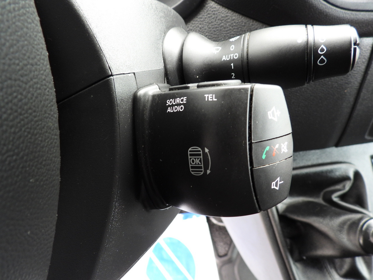 Curtain side van RENAULT MASTER TARPAULIN 10 PALLETS WEBASTO CRUISE CONTROL LED LIGHTS PNEUMATICS AIR CONDITIONING 165HP: picture 33 Curtain side van RENAULT MASTER TARPAULIN 10 PALLETS WEBASTO CRUISE CONTROL LED LIGHTS PNEUMATICS AIR CONDITIONING 165HP: picture 33