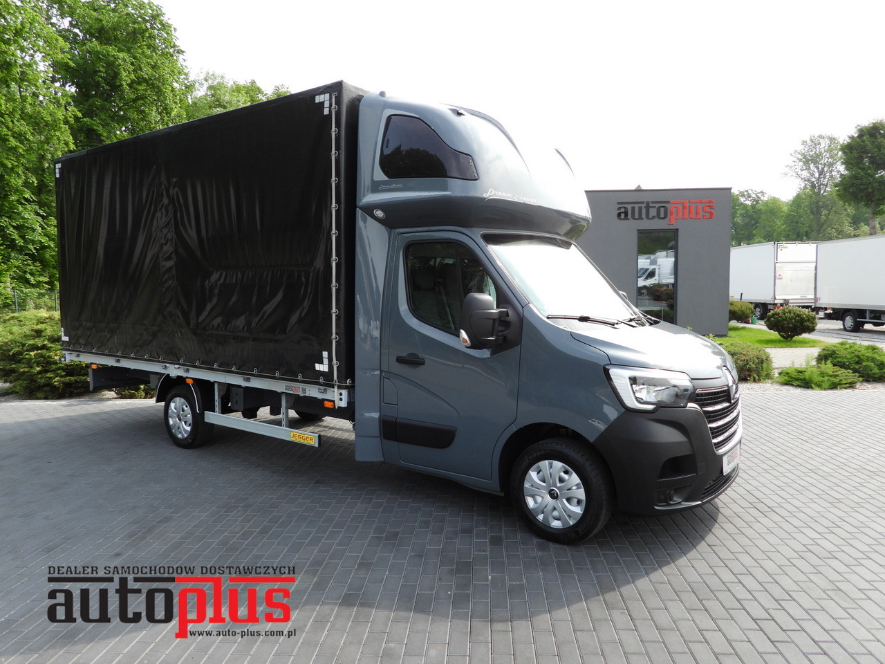 RENAULT MASTER TARPAULIN 10 PALLETS WEBASTO CRUISE CONTROL LED LIGHTS PNEUMATICS AIR CONDITIONING 165HP - Curtain side van: picture 1 RENAULT MASTER TARPAULIN 10 PALLETS WEBASTO CRUISE CONTROL LED LIGHTS PNEUMATICS AIR CONDITIONING 165HP - Curtain side van: picture 1