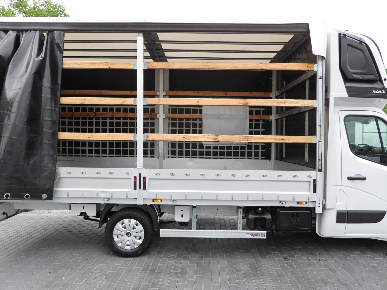 RENAULT MASTER TARPAULIN 10 PALLETS WEBASTO CRUISE CONTROL LED LIGHTS PNEUMATICS AIR CONDITIONING 165HP on lease RENAULT MASTER TARPAULIN 10 PALLETS WEBASTO CRUISE CONTROL LED LIGHTS PNEUMATICS AIR CONDITIONING 165HP: picture 26 RENAULT MASTER TARPAULIN 10 PALLETS WEBASTO CRUISE CONTROL LED LIGHTS PNEUMATICS AIR CONDITIONING 165HP on lease RENAULT MASTER TARPAULIN 10 PALLETS WEBASTO CRUISE CONTROL LED LIGHTS PNEUMATICS AIR CONDITIONING 165HP: picture 26