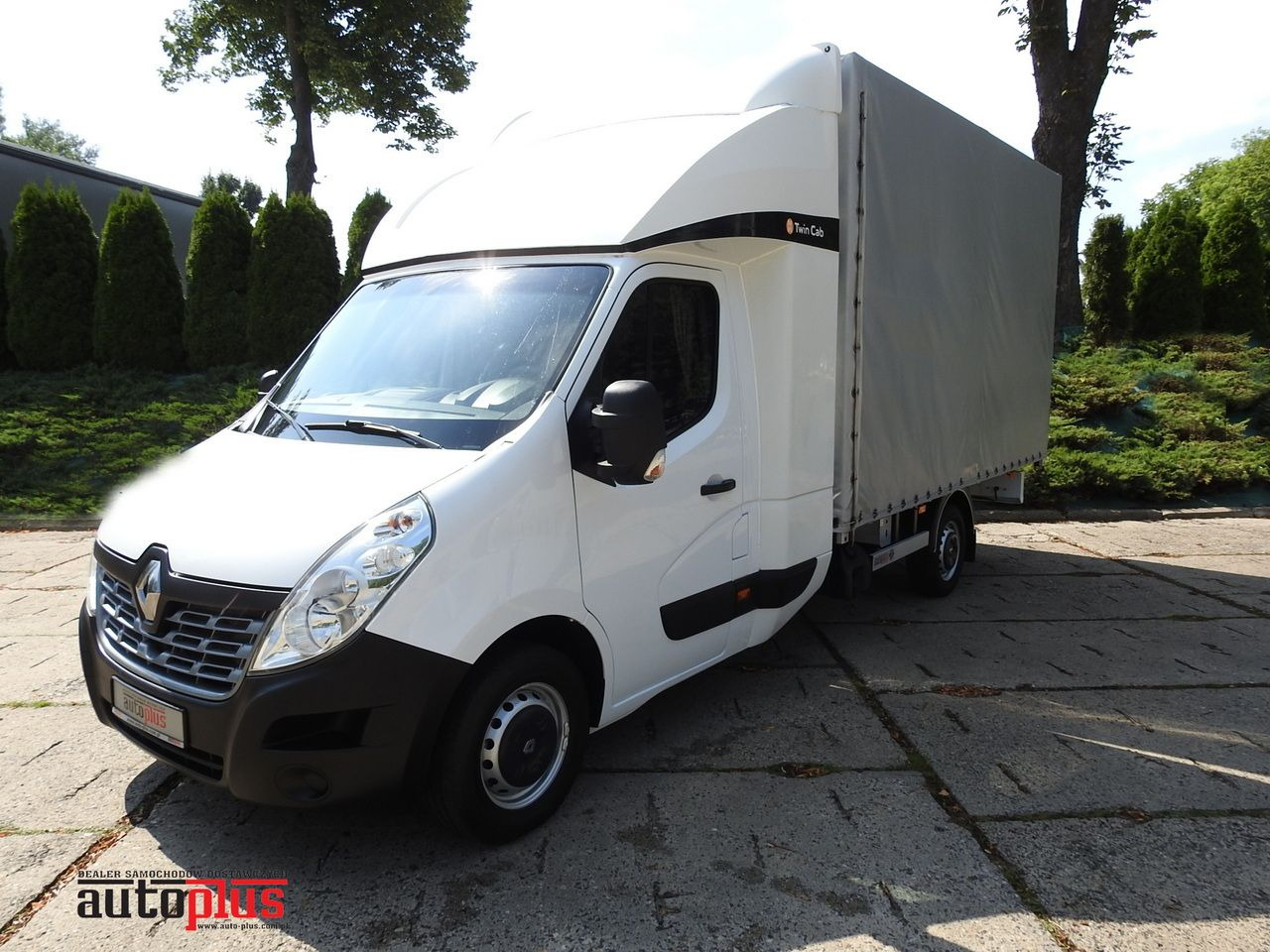 RENAULT MASTER TARPAULIN 8 PALLETS WEBASTO CRUISE CONTROL PNEUMATICS AIR CONDITIONING 170HP - Curtain side van: picture 1 RENAULT MASTER TARPAULIN 8 PALLETS WEBASTO CRUISE CONTROL PNEUMATICS AIR CONDITIONING 170HP - Curtain side van: picture 1