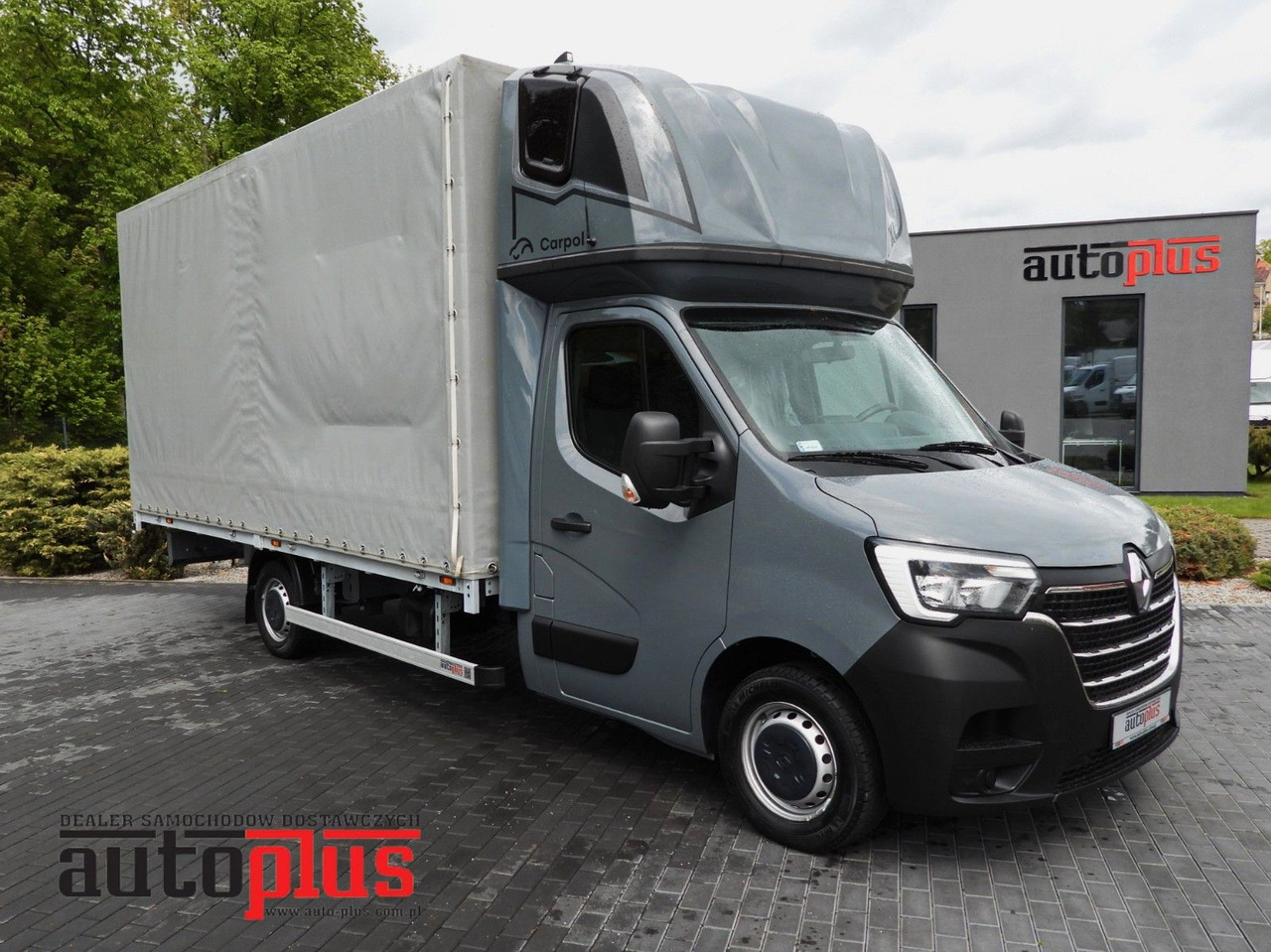 Renault MASTER PRITSCHE PLANE 10 PALETTEN WEBASTO A/C - Curtain side van: picture 1 Renault MASTER PRITSCHE PLANE 10 PALETTEN WEBASTO A/C - Curtain side van: picture 1