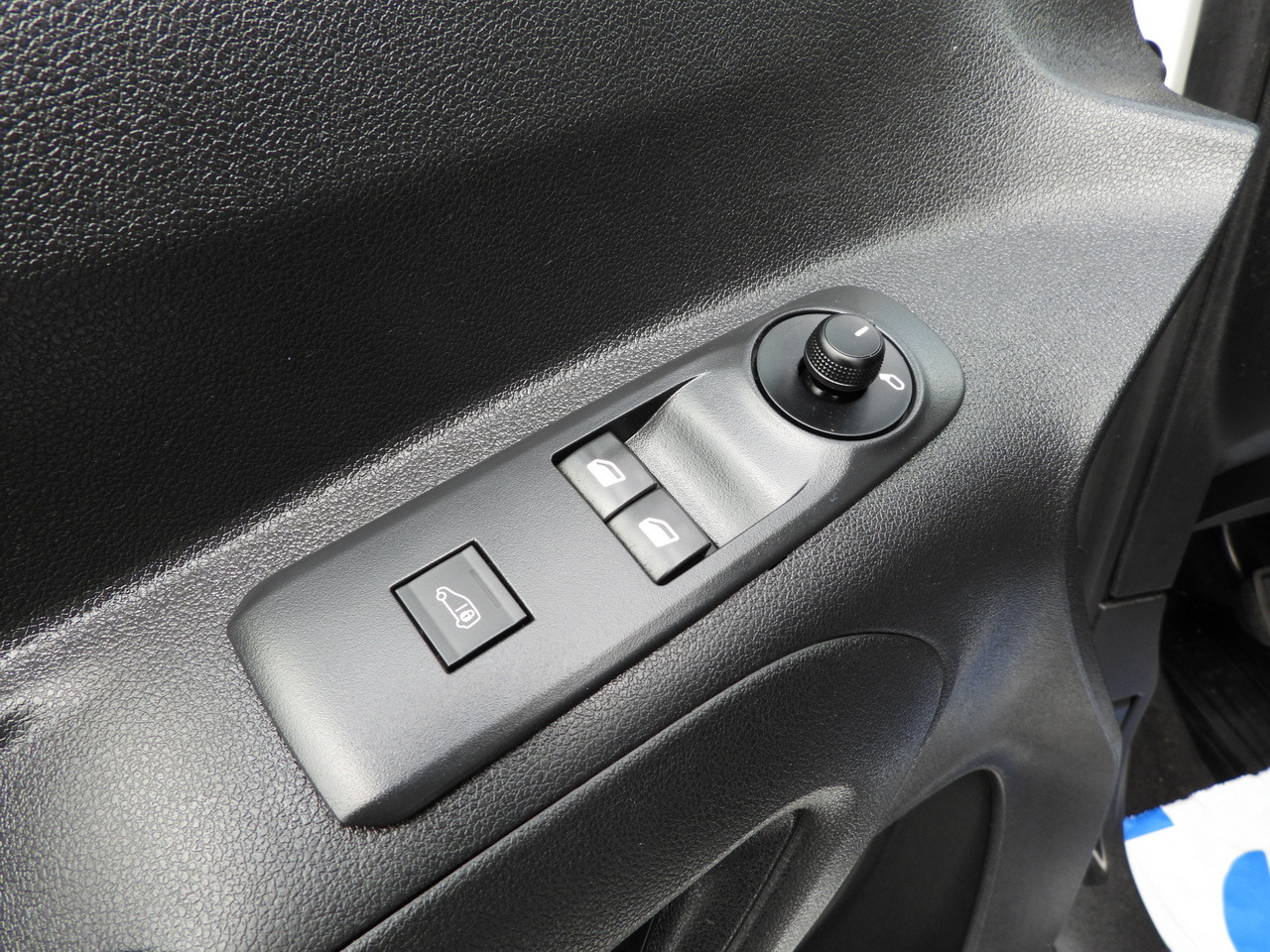 TOYOTA PROACE CITY REFRIGERATOR VAN -15*C POWER SUPPLY 230V CRUISE CONTROL AIR CONDITIONING 100HP on lease TOYOTA PROACE CITY REFRIGERATOR VAN -15*C POWER SUPPLY 230V CRUISE CONTROL AIR CONDITIONING 100HP: picture 31 TOYOTA PROACE CITY REFRIGERATOR VAN -15*C POWER SUPPLY 230V CRUISE CONTROL AIR CONDITIONING 100HP on lease TOYOTA PROACE CITY REFRIGERATOR VAN -15*C POWER SUPPLY 230V CRUISE CONTROL AIR CONDITIONING 100HP: picture 31