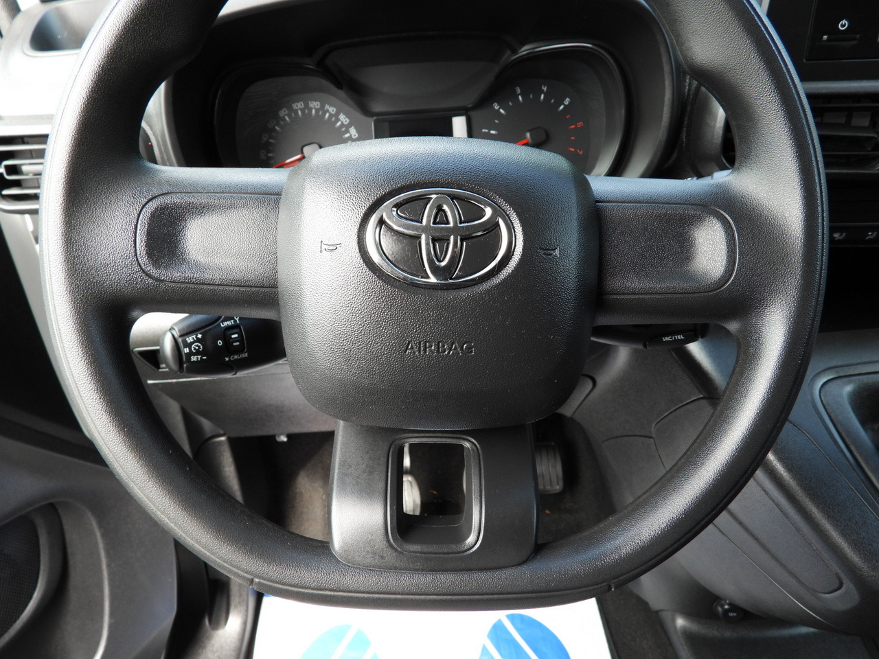 TOYOTA PROACE CITY REFRIGERATOR VAN -15*C POWER SUPPLY 230V CRUISE CONTROL AIR CONDITIONING 100HP on lease TOYOTA PROACE CITY REFRIGERATOR VAN -15*C POWER SUPPLY 230V CRUISE CONTROL AIR CONDITIONING 100HP: picture 33 TOYOTA PROACE CITY REFRIGERATOR VAN -15*C POWER SUPPLY 230V CRUISE CONTROL AIR CONDITIONING 100HP on lease TOYOTA PROACE CITY REFRIGERATOR VAN -15*C POWER SUPPLY 230V CRUISE CONTROL AIR CONDITIONING 100HP: picture 33