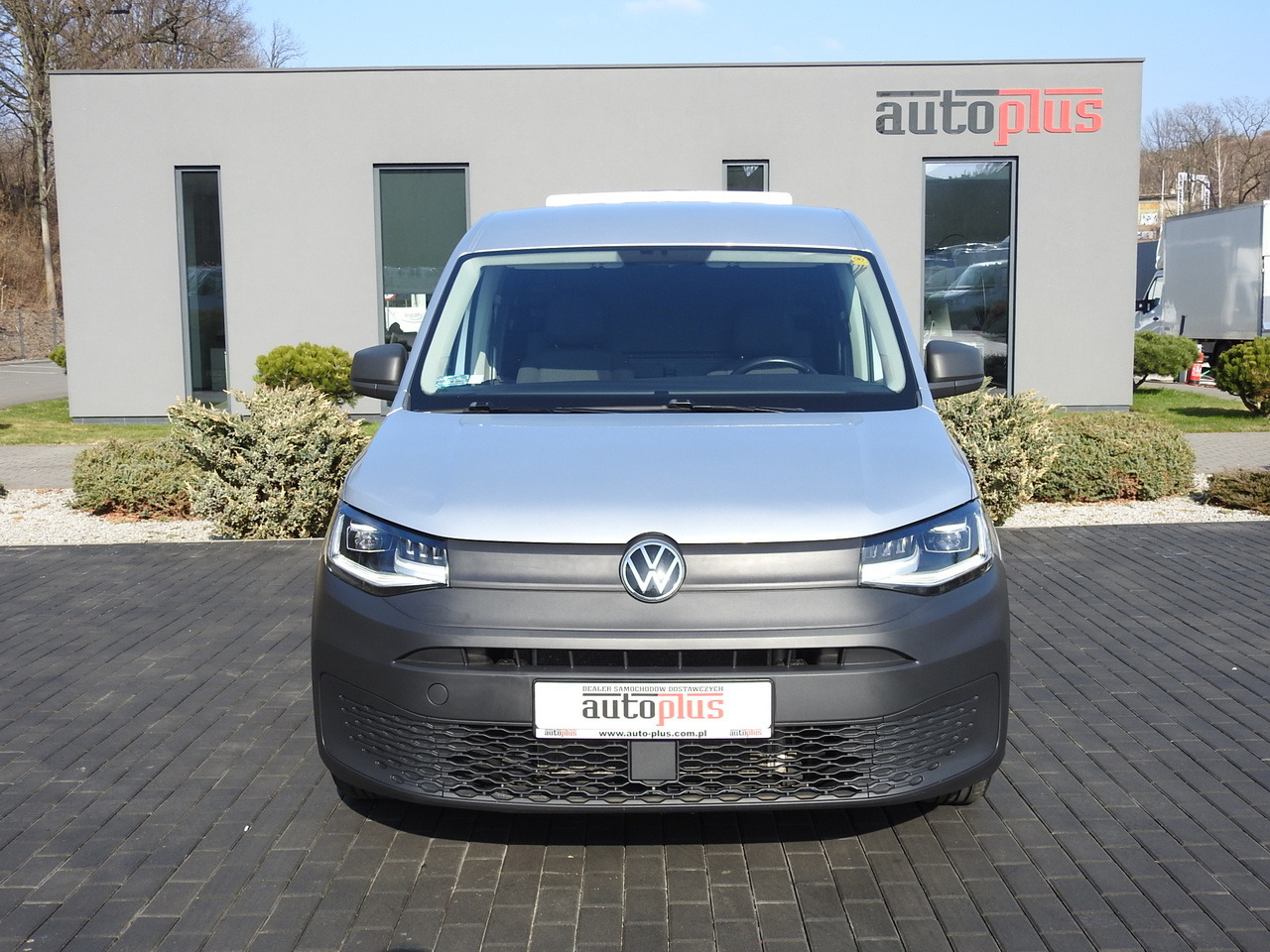 VOLKSWAGEN CADDY  REFRIGERATOR VAN -20*C HEATING FUNCTION POWER SUPPLY 230V CRUISE CONTROL LED LIGHTS AIR CONDITIONING  100HP - Refrigerated van: picture 5 VOLKSWAGEN CADDY  REFRIGERATOR VAN -20*C HEATING FUNCTION POWER SUPPLY 230V CRUISE CONTROL LED LIGHTS AIR CONDITIONING  100HP - Refrigerated van: picture 5