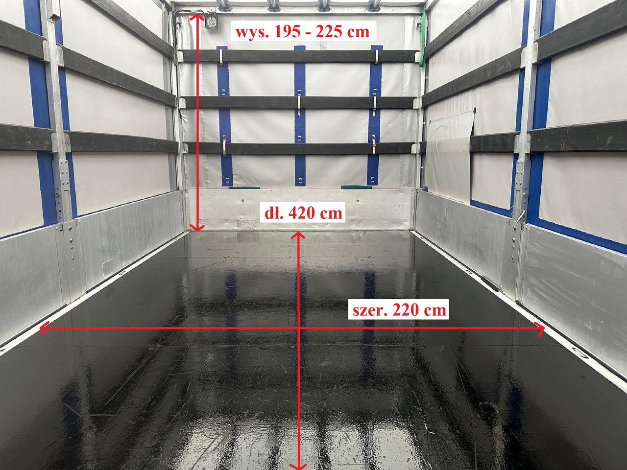 Curtain side van VOLKSWAGEN CRAFTER TARPAULIN 8 PALLETS WEBASTO CRUISE CONTROL LED LIGHTS AIR CONDITIONING 180HP: picture 12 Curtain side van VOLKSWAGEN CRAFTER TARPAULIN 8 PALLETS WEBASTO CRUISE CONTROL LED LIGHTS AIR CONDITIONING 180HP: picture 12