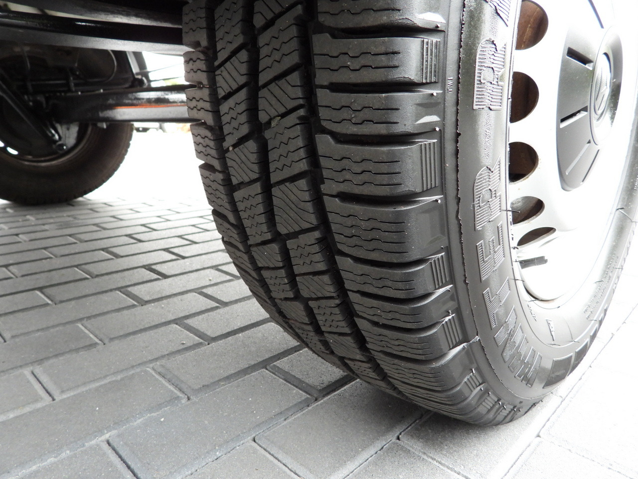 Curtain side van VOLKSWAGEN CRAFTER TARPAULIN 8 PALLETS WEBASTO CRUISE CONTROL LED LIGHTS AIR CONDITIONING 180HP: picture 24 Curtain side van VOLKSWAGEN CRAFTER TARPAULIN 8 PALLETS WEBASTO CRUISE CONTROL LED LIGHTS AIR CONDITIONING 180HP: picture 24