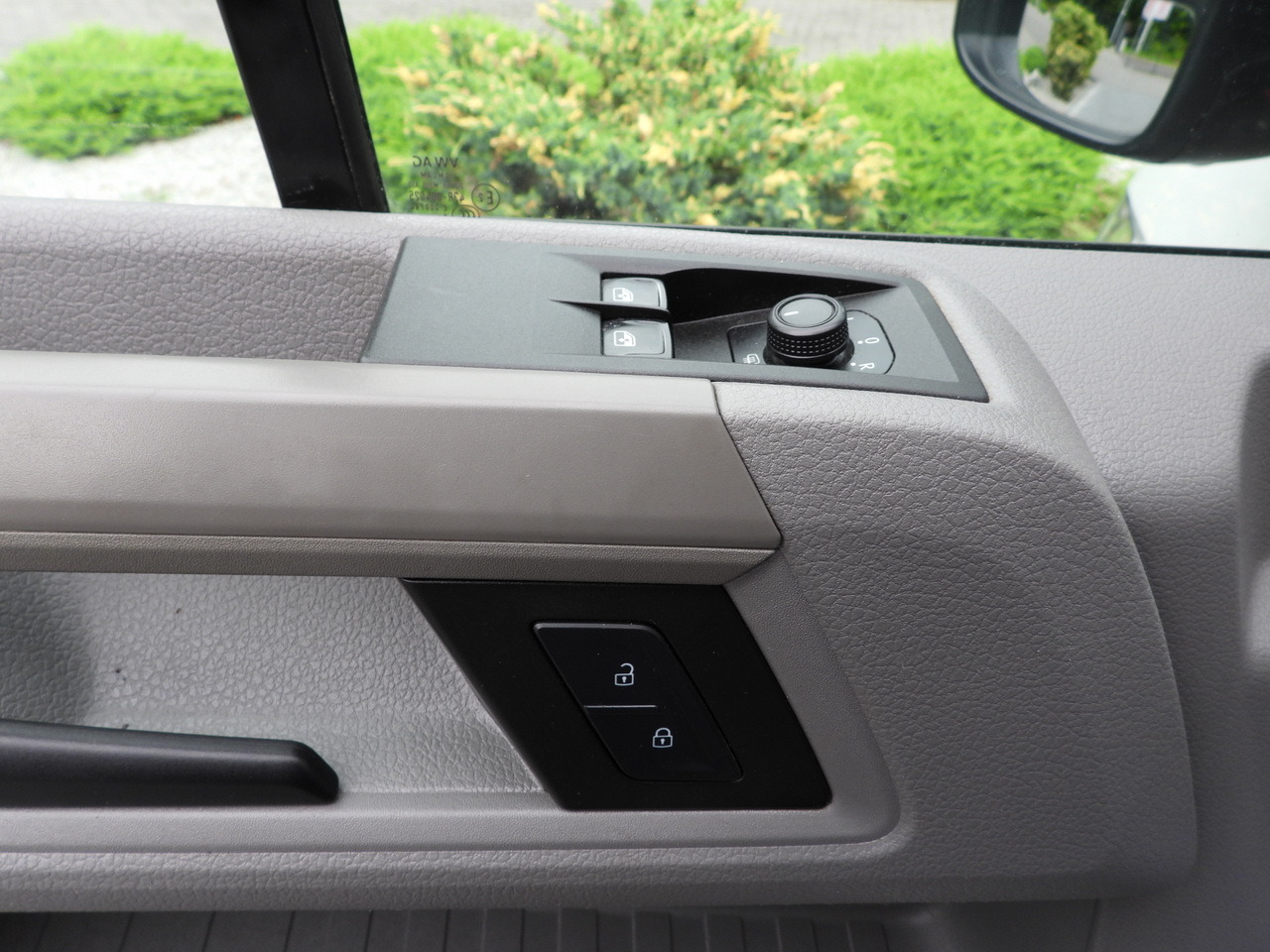 Curtain side van VOLKSWAGEN CRAFTER TARPAULIN 8 PALLETS WEBASTO CRUISE CONTROL LED LIGHTS AIR CONDITIONING 180HP: picture 30 Curtain side van VOLKSWAGEN CRAFTER TARPAULIN 8 PALLETS WEBASTO CRUISE CONTROL LED LIGHTS AIR CONDITIONING 180HP: picture 30