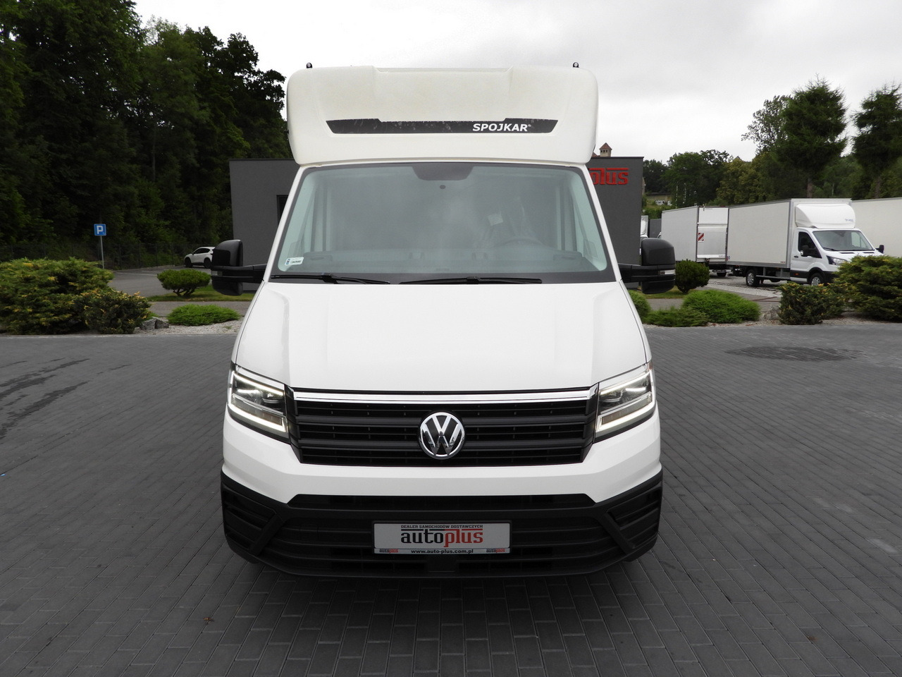 VOLKSWAGEN CRAFTER TARPAULIN 8 PALLETS WEBASTO CRUISE CONTROL LED LIGHTS AIR CONDITIONING 180HP - Curtain side van: picture 5 VOLKSWAGEN CRAFTER TARPAULIN 8 PALLETS WEBASTO CRUISE CONTROL LED LIGHTS AIR CONDITIONING 180HP - Curtain side van: picture 5
