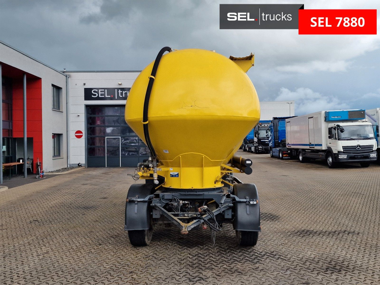 Feldbinder H.EUT 30.2 / 30.000 l - Tank trailer: picture 2 Feldbinder H.EUT 30.2 / 30.000 l - Tank trailer: picture 2