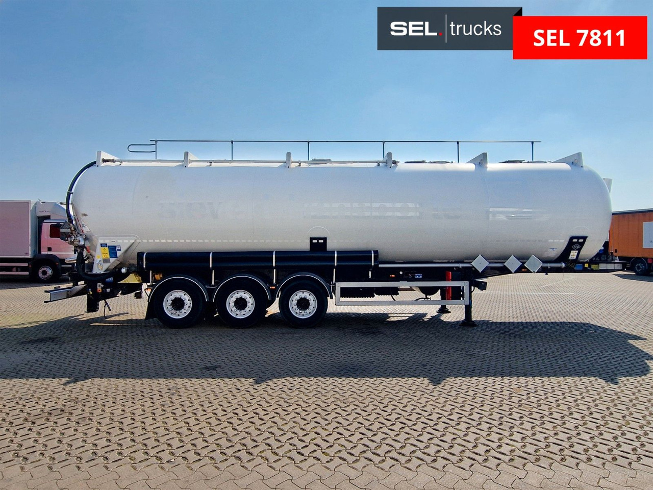 Feldbinder KIP 60/7300/A/2 / 60.000 l / Kippsilo - Silo semi-trailer: picture 4 Feldbinder KIP 60/7300/A/2 / 60.000 l / Kippsilo - Silo semi-trailer: picture 4