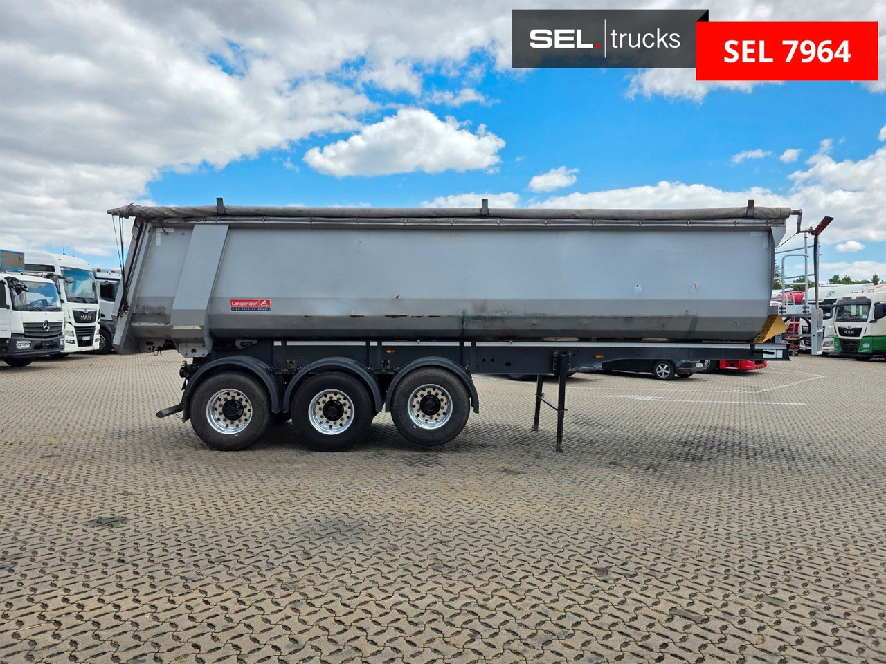 Langendorf SKS-HS 24/30 / Alu-Felgen / Liftachse - Tipper semi-trailer: picture 4 Langendorf SKS-HS 24/30 / Alu-Felgen / Liftachse - Tipper semi-trailer: picture 4