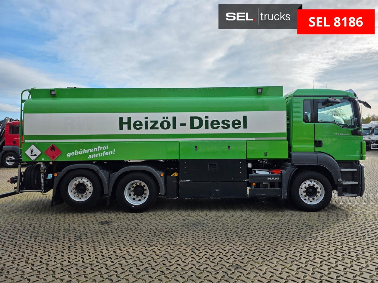 MAN TGS 26.440 6X2-2 LL / ADR AT / 3 Kamm. / Lenkac. - Tank truck: picture 4 MAN TGS 26.440 6X2-2 LL / ADR AT / 3 Kamm. / Lenkac. - Tank truck: picture 4
