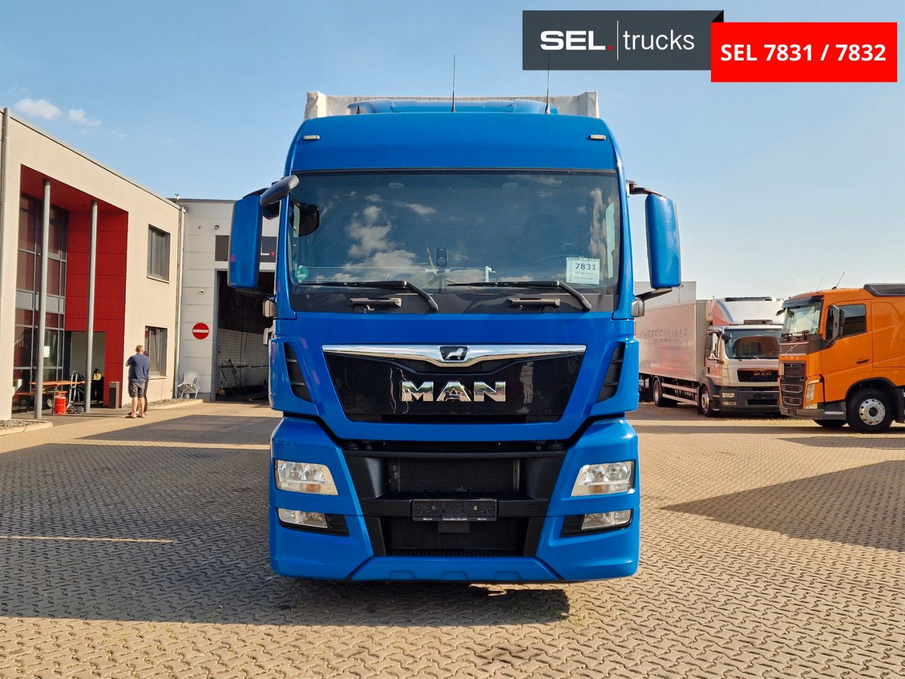 MAN TGX 18.440 4X2 LL-U / Intarder /Jumbo /Durchlade - Curtainsider truck: picture 2 MAN TGX 18.440 4X2 LL-U / Intarder /Jumbo /Durchlade - Curtainsider truck: picture 2
