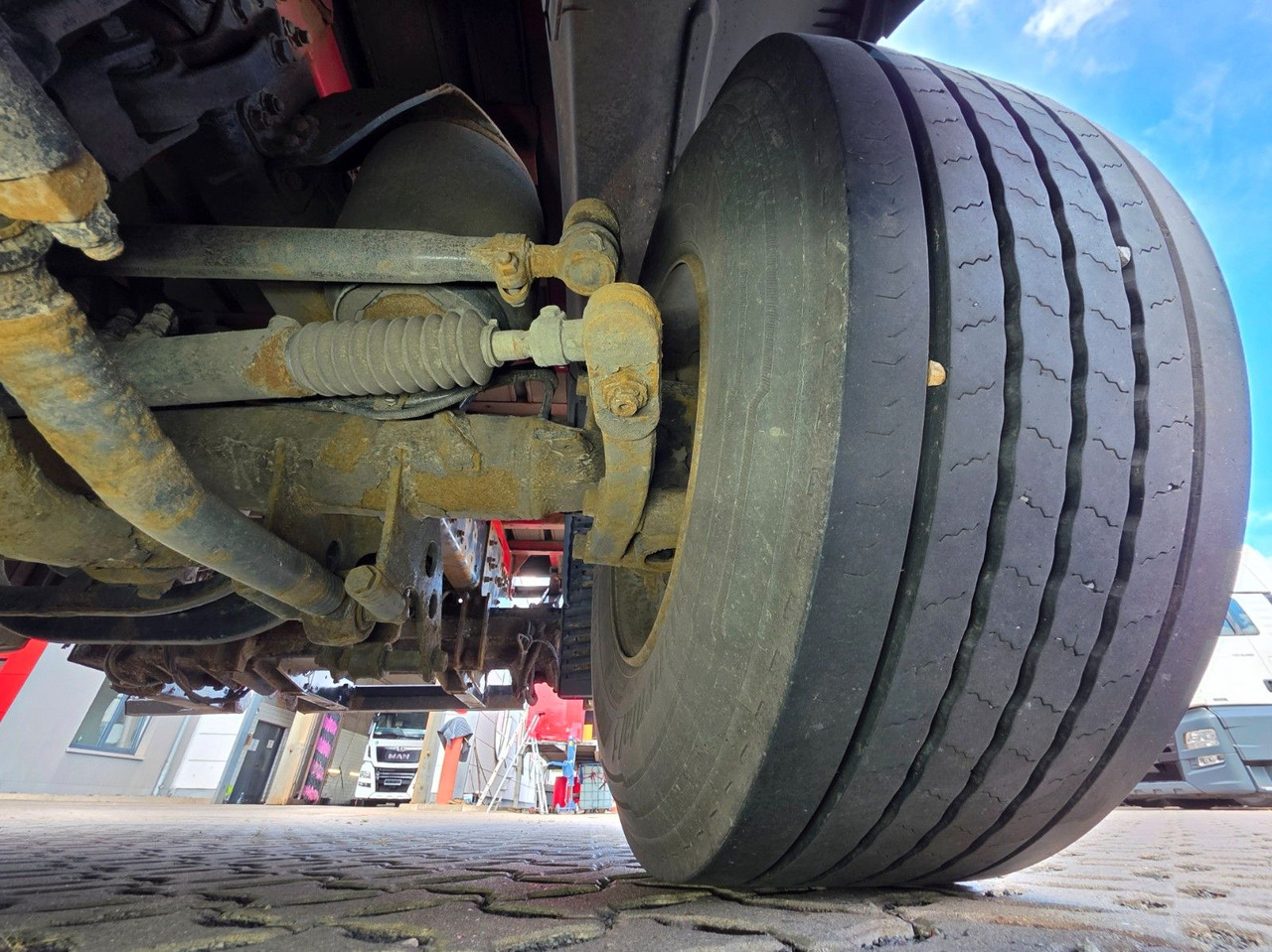 Curtainsider truck MAN TGX 26.360 6X2-2 LL / Intarder / Ldbw /Lenkachse: picture 42