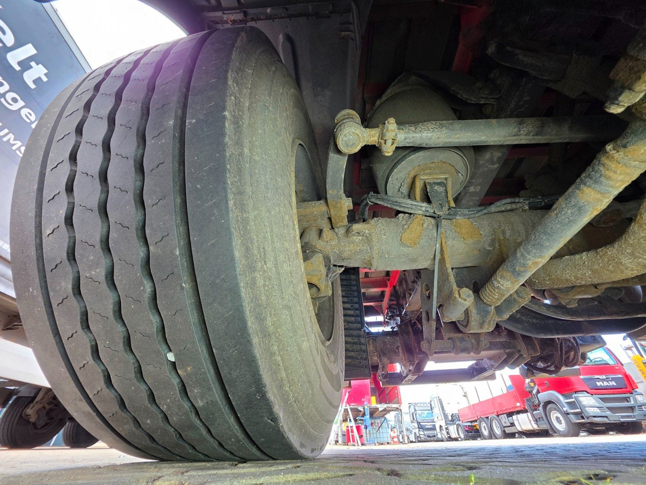 Curtainsider truck MAN TGX 26.360 6X2-2 LL / Intarder / Ldbw /Lenkachse: picture 46