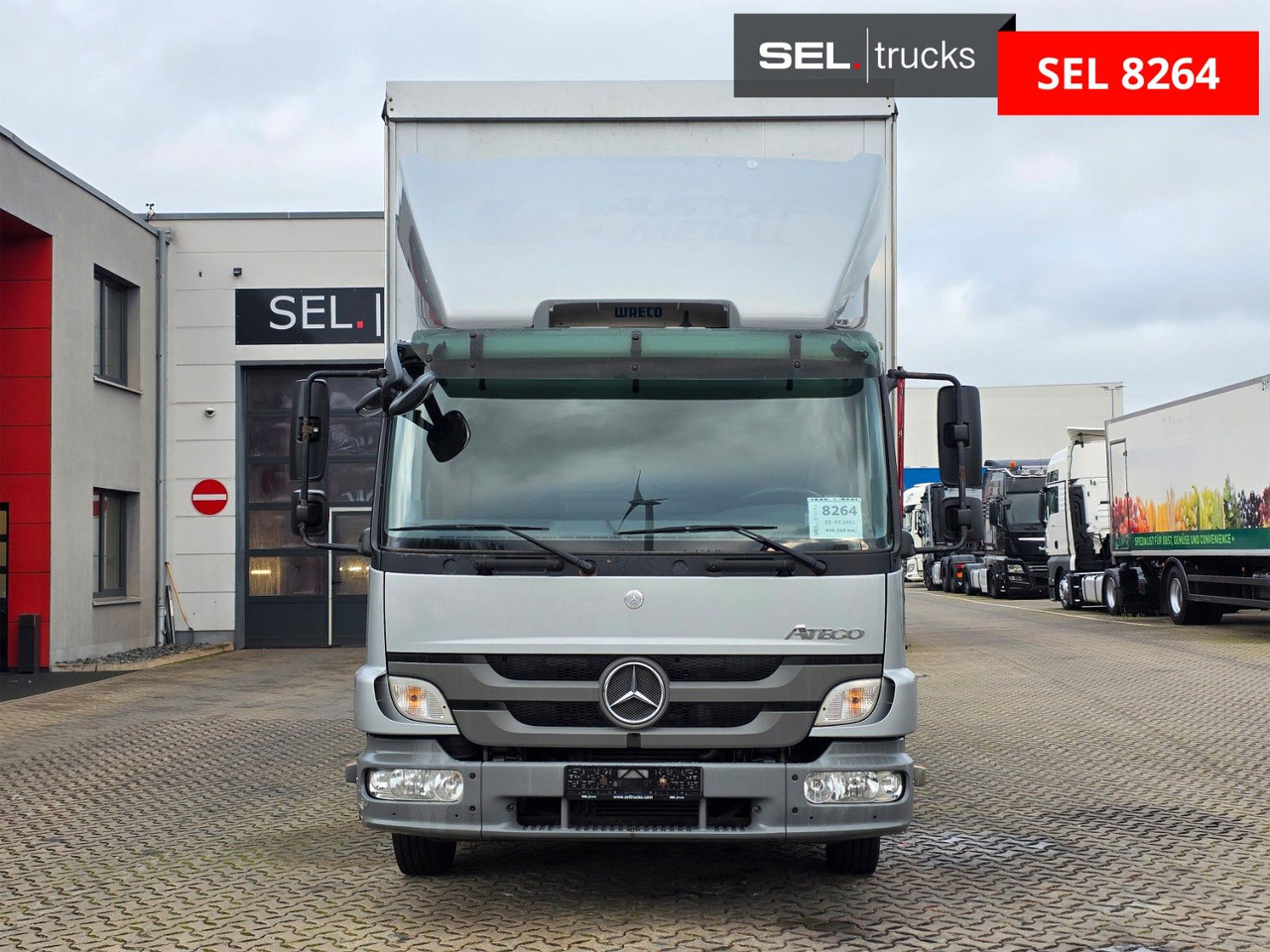 Mercedes-Benz Atego 818 / Ladebordwand - Curtain side van: picture 2 Mercedes-Benz Atego 818 / Ladebordwand - Curtain side van: picture 2