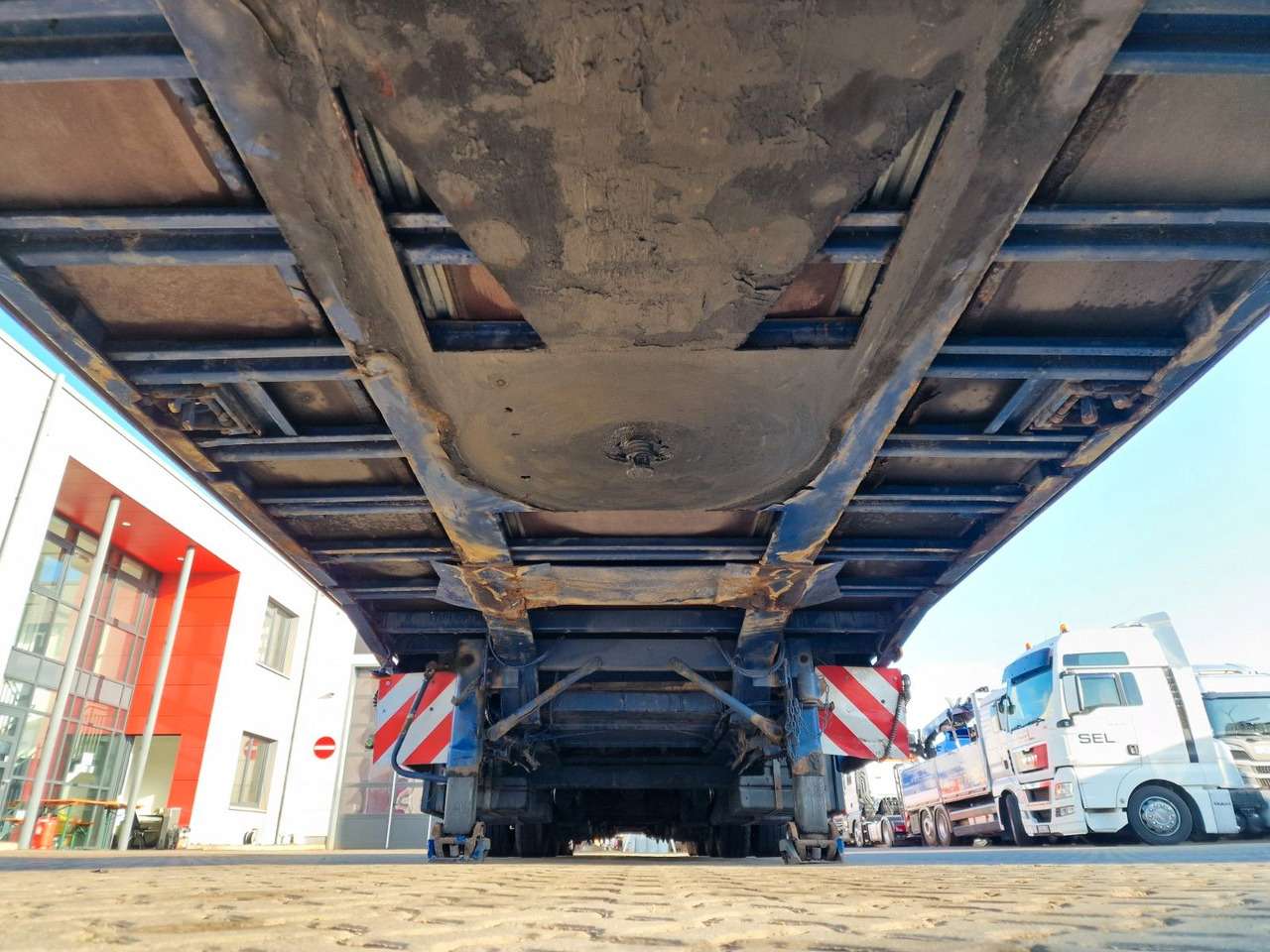 Dropside/ Flatbed semi-trailer Meusburger MPS-4 / Lenkachse / Liftachse: picture 14