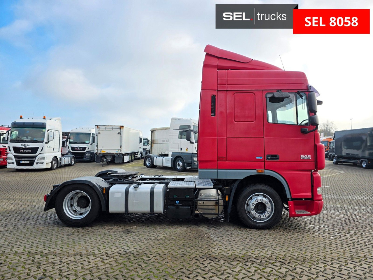 DAF XF 105.460 / ZF Intarder / Standklimaanlage - Tractor unit: picture 4 DAF XF 105.460 / ZF Intarder / Standklimaanlage - Tractor unit: picture 4