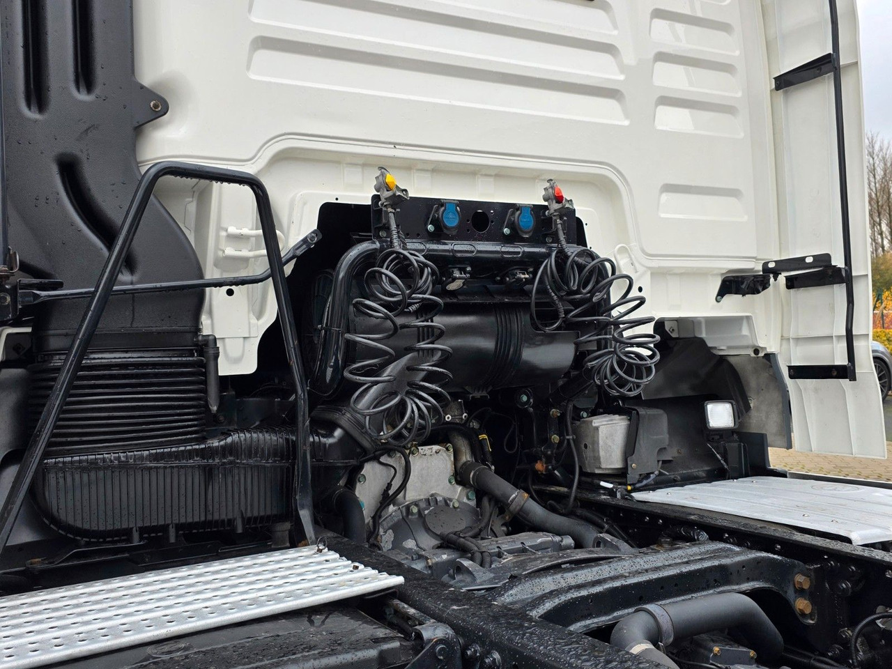 Tractor unit MAN TGX 18.500 4x2 BLS / Retarder / 2 Tanks: picture 15 Tractor unit MAN TGX 18.500 4x2 BLS / Retarder / 2 Tanks: picture 15