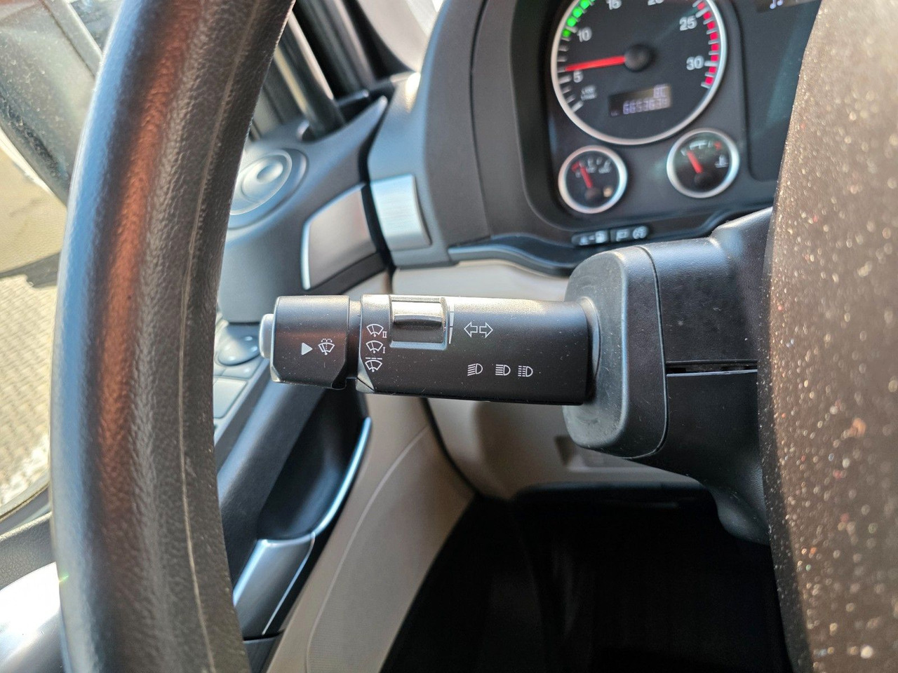 Tractor unit MAN TGX 18.500 4x2 BLS / Retarder / 2 Tanks: picture 42 Tractor unit MAN TGX 18.500 4x2 BLS / Retarder / 2 Tanks: picture 42