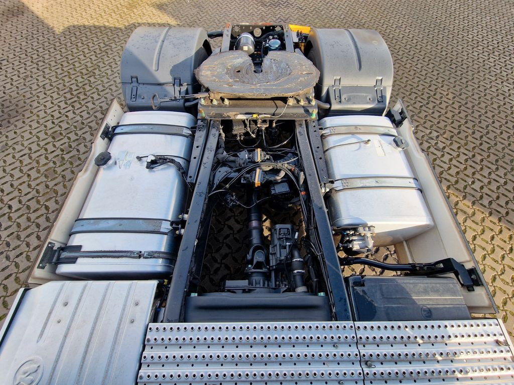 Tractor unit MAN ZF Intarder / Alu-Felgen / D38: picture 10