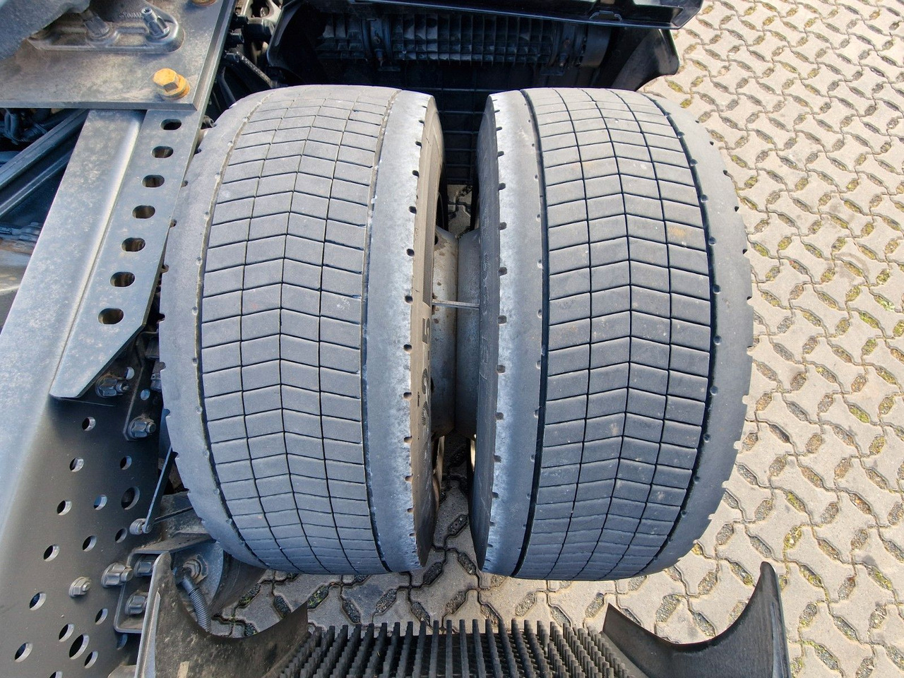 Tractor unit Mercedes-Benz Actros 1845 / Retarder / Standklima / Xenon: picture 30