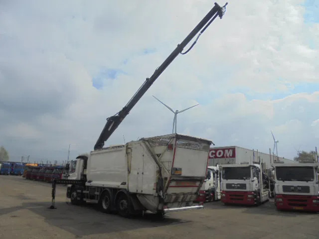 Garbage truck DAF CF 75.250 6X2: picture 12