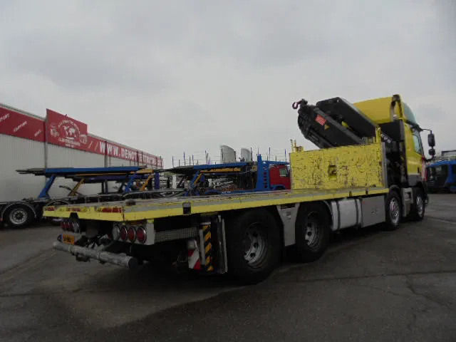 DAF FAD 85-460 8X4 - Crane truck: picture 3 DAF FAD 85-460 8X4 - Crane truck: picture 3