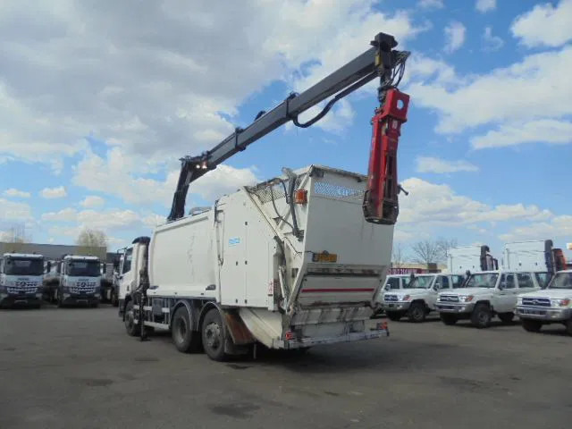 DAF FAN CF75-250 6X2 EEV K - Garbage truck: picture 4 DAF FAN CF75-250 6X2 EEV K - Garbage truck: picture 4