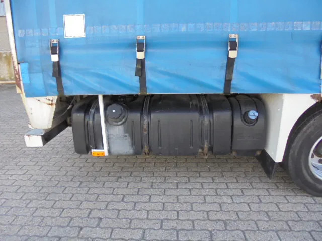 DAF LF 45 - Curtainsider truck: picture 5 DAF LF 45 - Curtainsider truck: picture 5