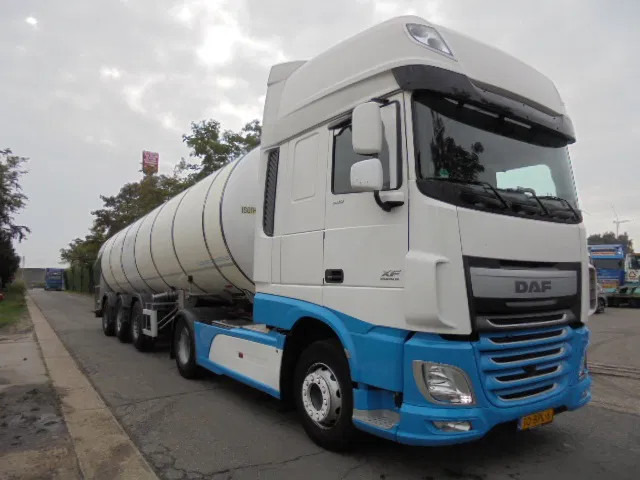DAF XF 440 SSC RETARDER - Tank truck: picture 3 DAF XF 440 SSC RETARDER - Tank truck: picture 3