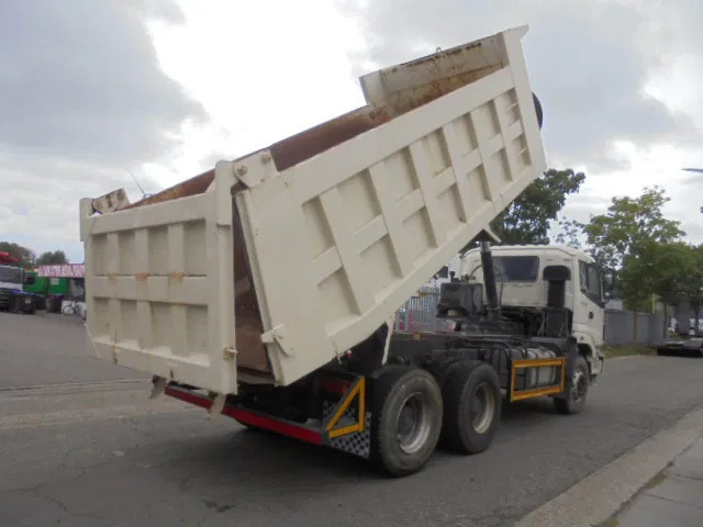 Diversen FOTON DAIMLER TX 3234 6X4 10 IN STOCK FOTON DAIMLER TX 3234 6X4 TAX FREE - Tipper: picture 5 Diversen FOTON DAIMLER TX 3234 6X4 10 IN STOCK FOTON DAIMLER TX 3234 6X4 TAX FREE - Tipper: picture 5