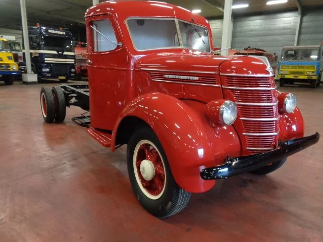 International D 30 4 TONNER - Cab chassis truck: picture 2 International D 30 4 TONNER - Cab chassis truck: picture 2