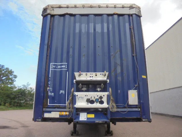 Krone SD NL KENTEKEN BPW TROMMEL ASSEN 10 IN STOCK - Curtainsider semi-trailer: picture 2 Krone SD NL KENTEKEN BPW TROMMEL ASSEN 10 IN STOCK - Curtainsider semi-trailer: picture 2