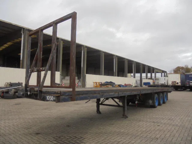 LAG 0-3-39 - Dropside/ Flatbed semi-trailer: picture 1 LAG 0-3-39 - Dropside/ Flatbed semi-trailer: picture 1