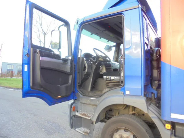 Box truck MAN TGM 12-250: picture 8