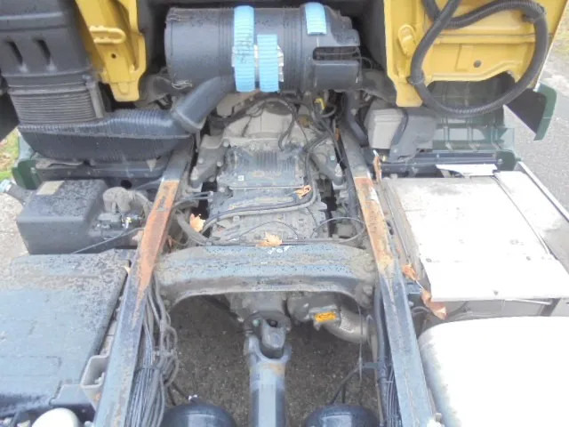 MAN TGS 23.400 LL.U 6X2 - Autotransporter truck: picture 5 MAN TGS 23.400 LL.U 6X2 - Autotransporter truck: picture 5