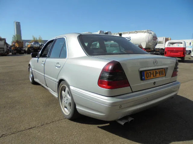 Mercedes-Benz C-Klasse 43 AMG - Sedan: picture 4 Mercedes-Benz C-Klasse 43 AMG - Sedan: picture 4
