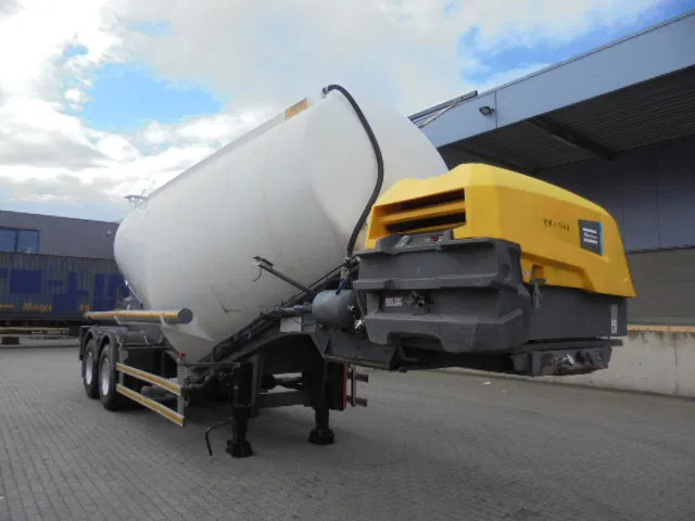 Saitek BULKTRAILER - Tank semi-trailer: picture 2 Saitek BULKTRAILER - Tank semi-trailer: picture 2