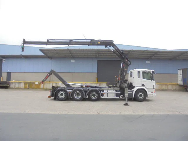 Scania P370 8X2 HAAK + KRAAN NL TRUCK LOW KM - Hook lift truck, Crane truck: picture 4 Scania P370 8X2 HAAK + KRAAN NL TRUCK LOW KM - Hook lift truck, Crane truck: picture 4