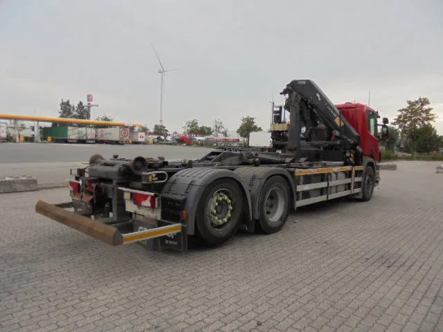 Hook lift truck, Crane truck Scania P400 6X2: picture 8